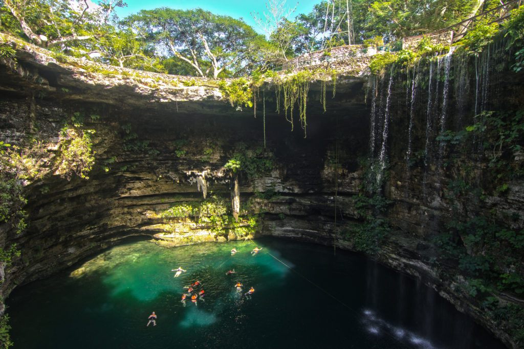 Cenote Riviera Maya
